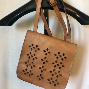 Patricia Nash ‘Granada Crossbody’
